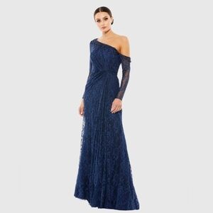 Mac Duggal 67852 NWT DRAPED JEWEL ENCRUSTED LACE DROP SHOULDER GOWN